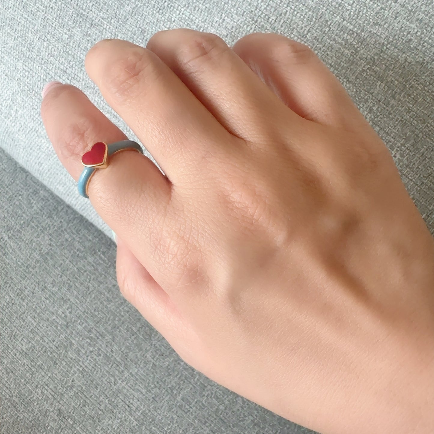 レッドハートエナメルリング